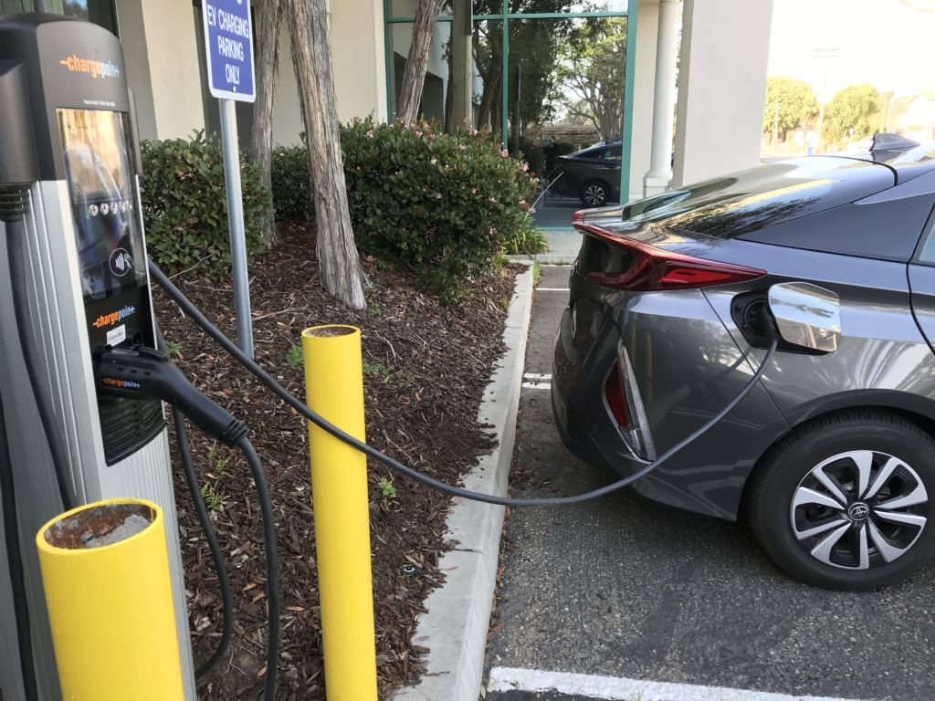 Port Of Hueneme – Port Unveils New EV Charging Stations